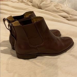 LLBean Chelsea Boots